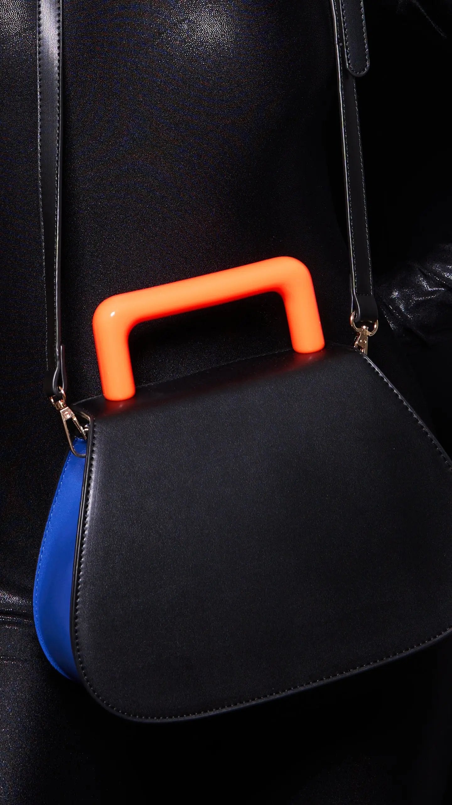 Mya - Faux leather shoulder bag