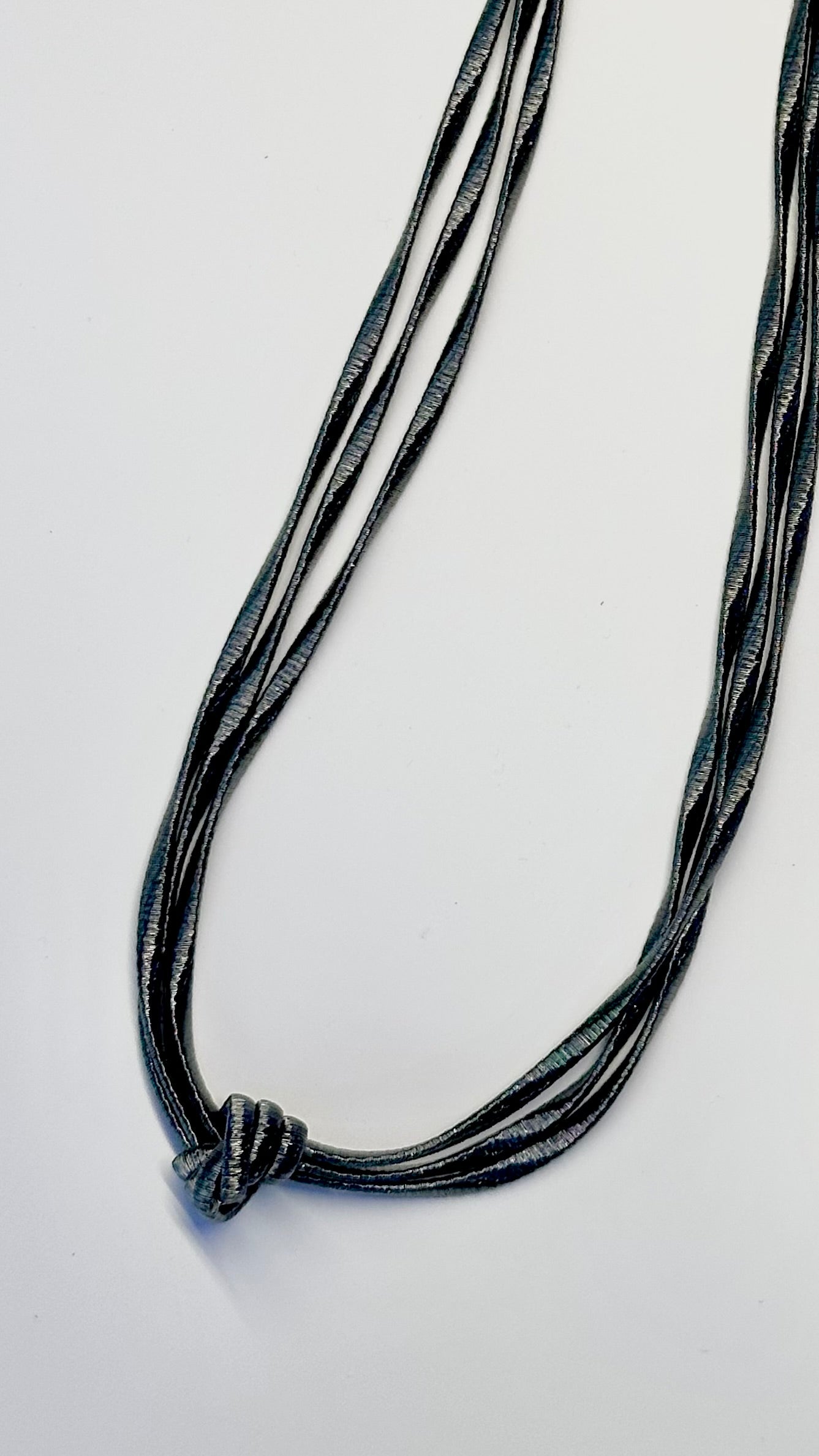 String Knot - collana in argento 925 con nodo