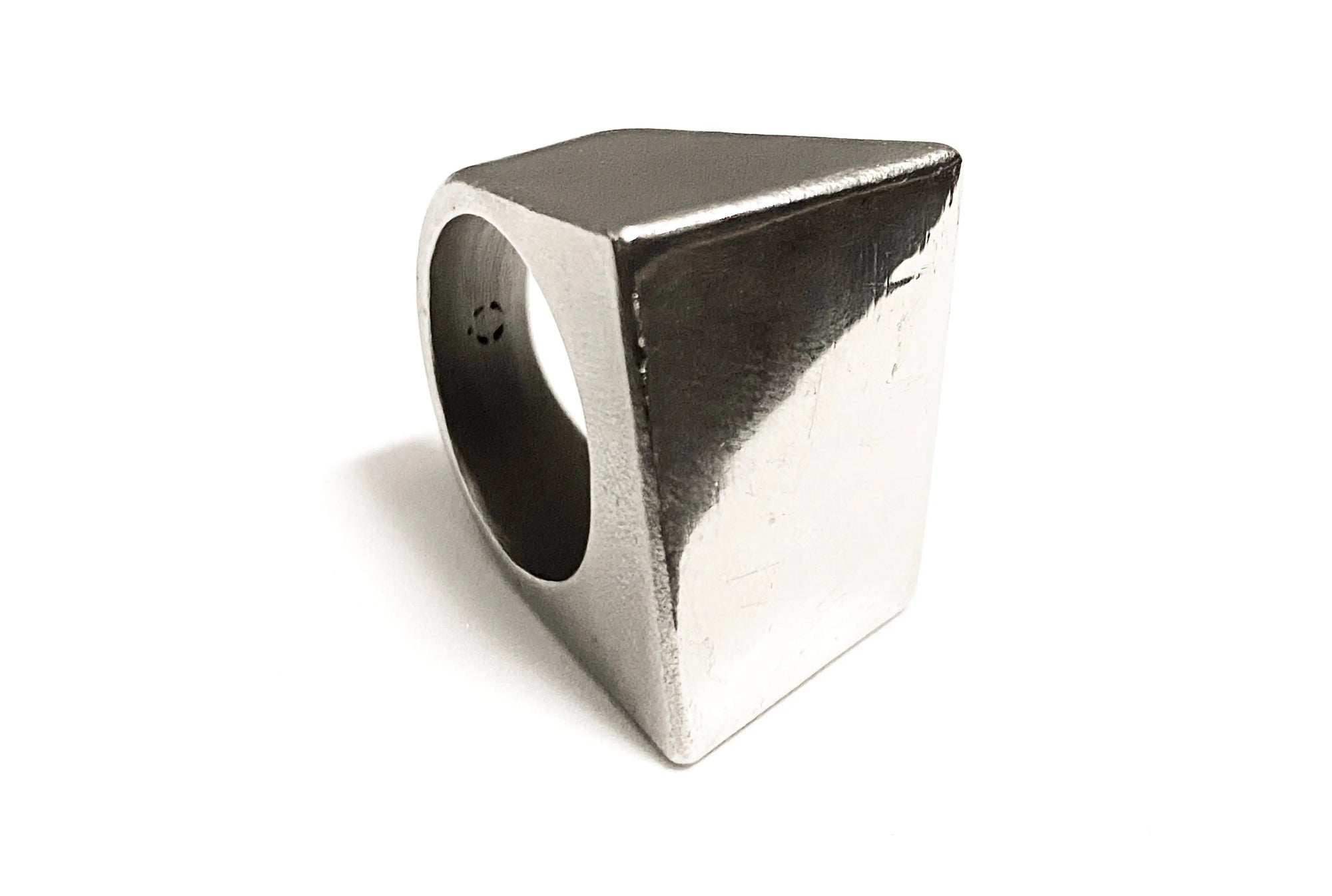 Monolito, anello in acciaio inox 316L, stampato diretto 3D
