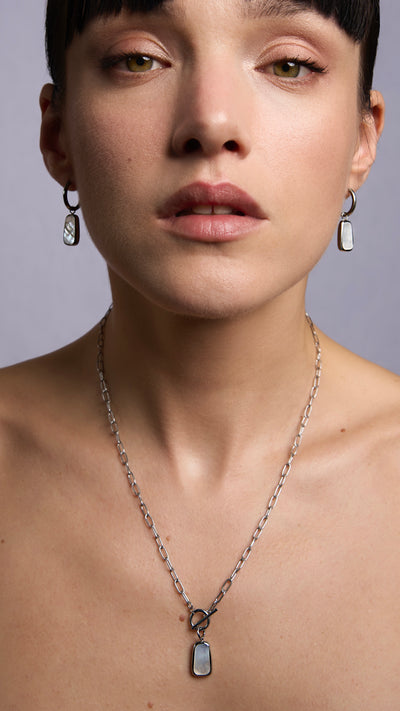 Shell - necklace with stainless steel pendant and shell